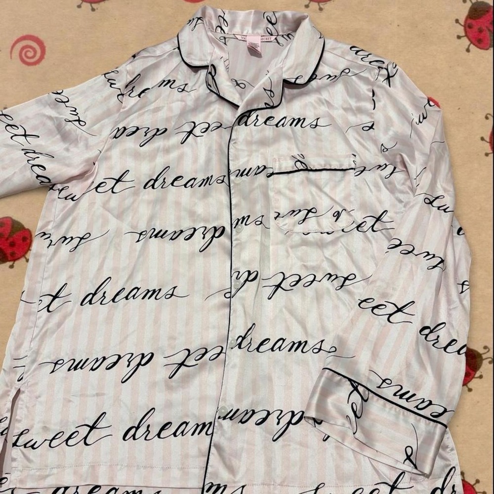 Victoria secret button up